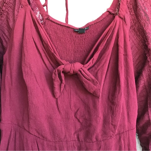 🦄 Torrid Maroon Babydoll crinkle top - Picture 4 of 4